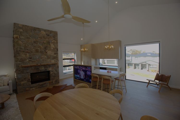 14 Abbott Street – House