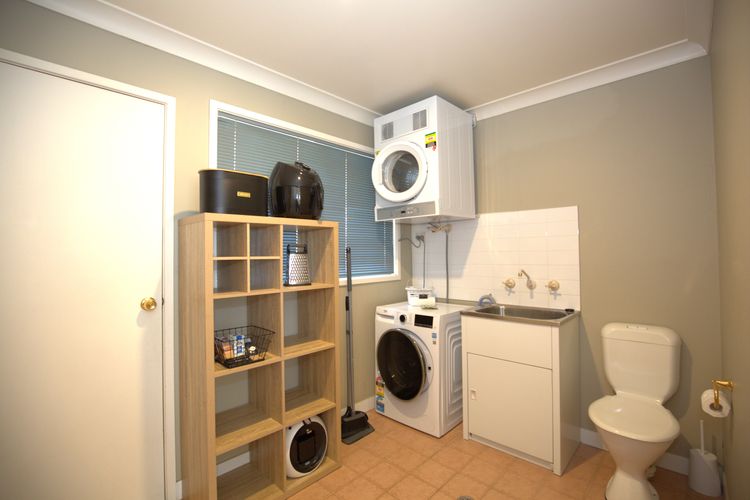 Chalet De Neige – 2/9 Jillamatong Street
