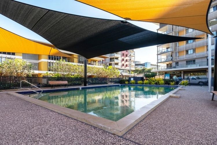Luxurious Waterfront Living in the Heart of Darwin – Stunning 2-Bedroom Apartment