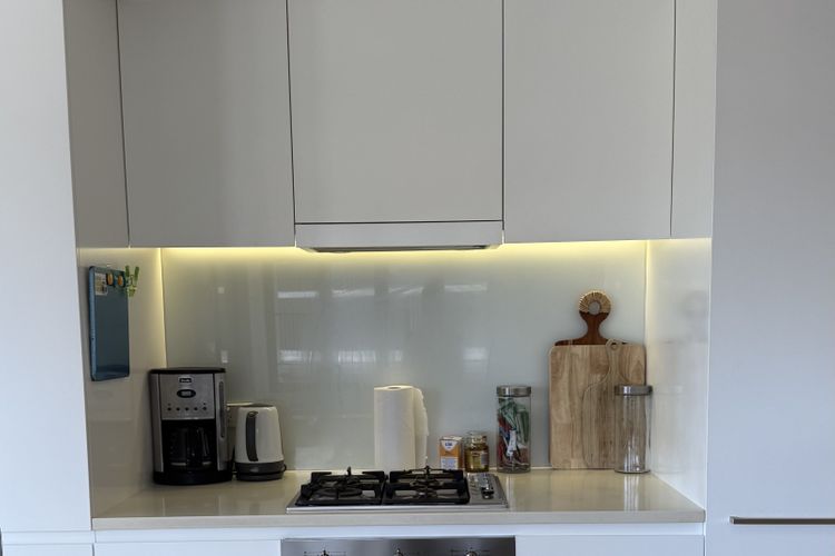 Luxurious Waterfront Living in the Heart of Darwin – Stunning 2-Bedroom Apartment