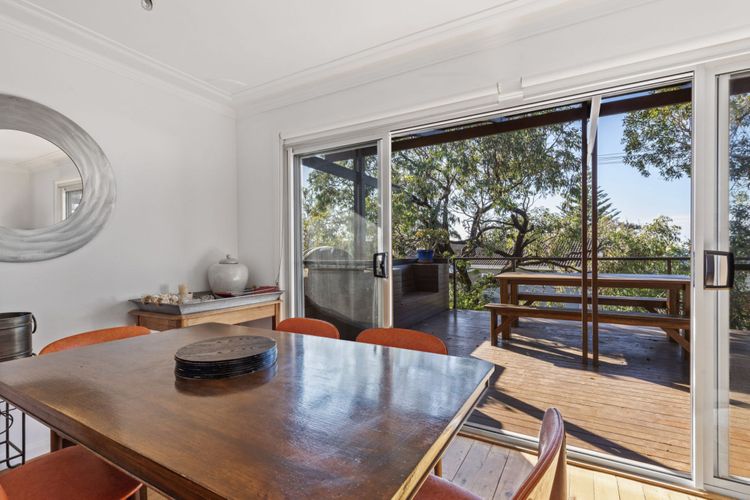 Donlan Beach House