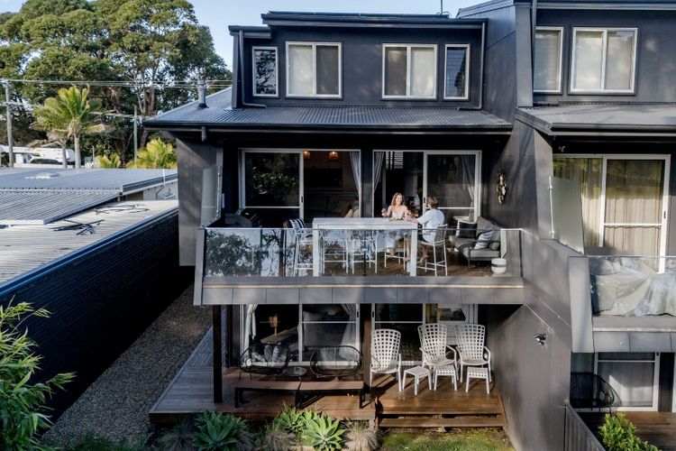 Pandanas 17B at Mollymook Beach