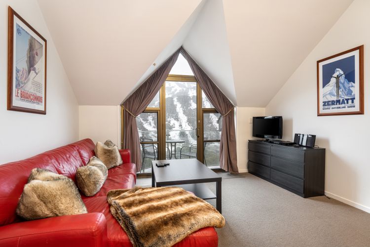 Lantern 32-Loft Apartment