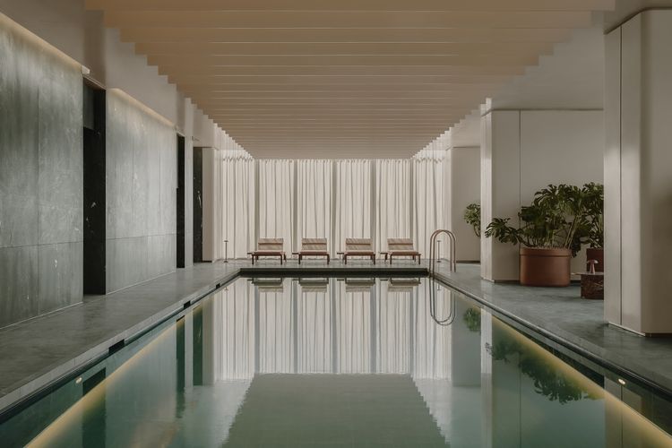 The Pool House - Indoor Pool