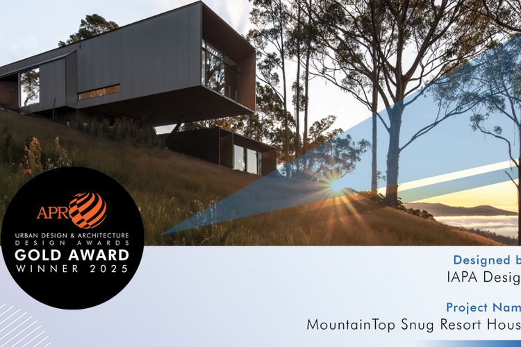 Mountain Top Snug, Studio ITAS