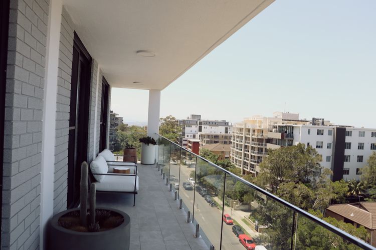 The Bondi Escape ISYD