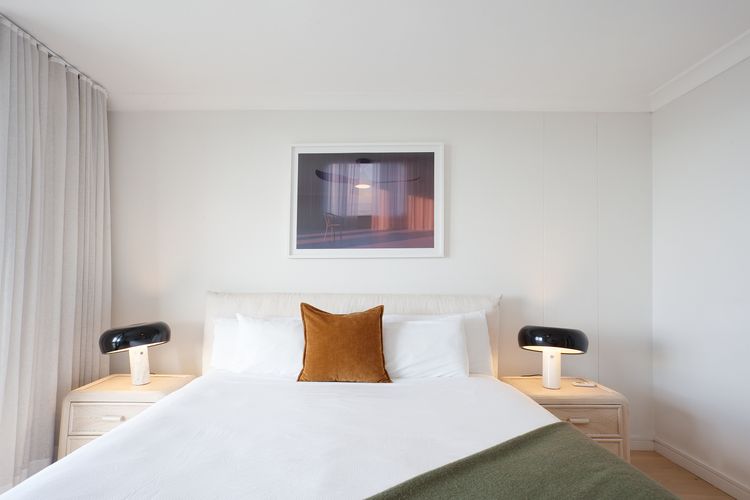 The Bondi Escape ISYD