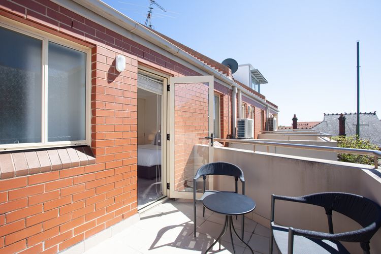 Sunshine Terrace, Bondi Beach ISYD