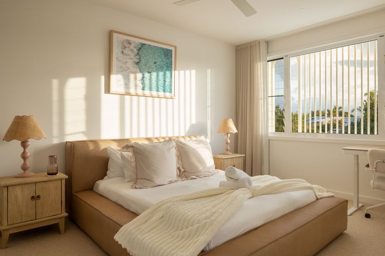 Sol Lento, Burleigh Heads IQLD
