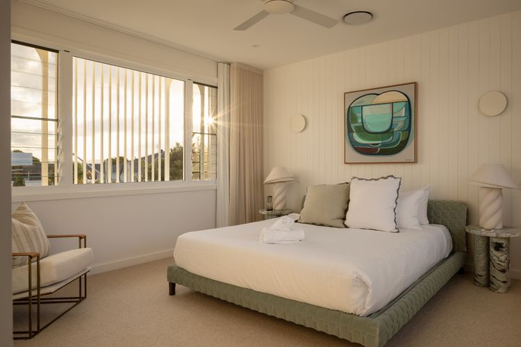 Sol Lento, Burleigh Heads IQLD