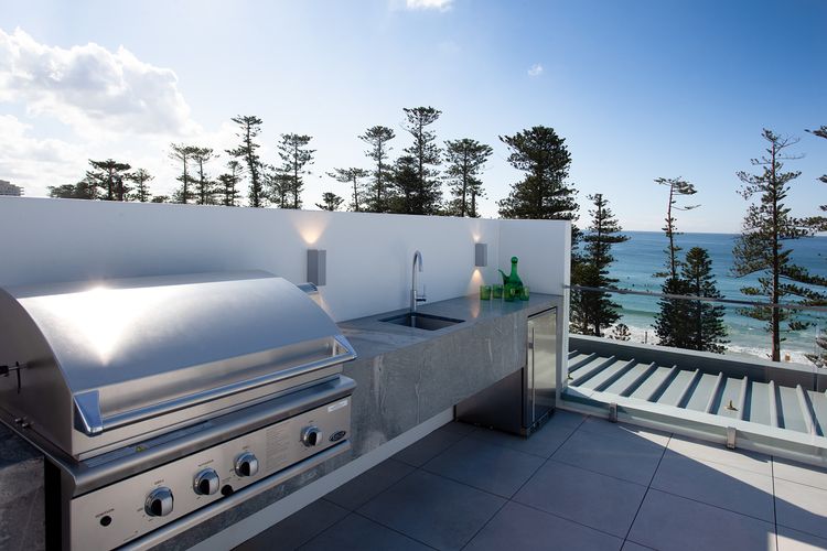  large entertaining rooftop terrace - BBQ