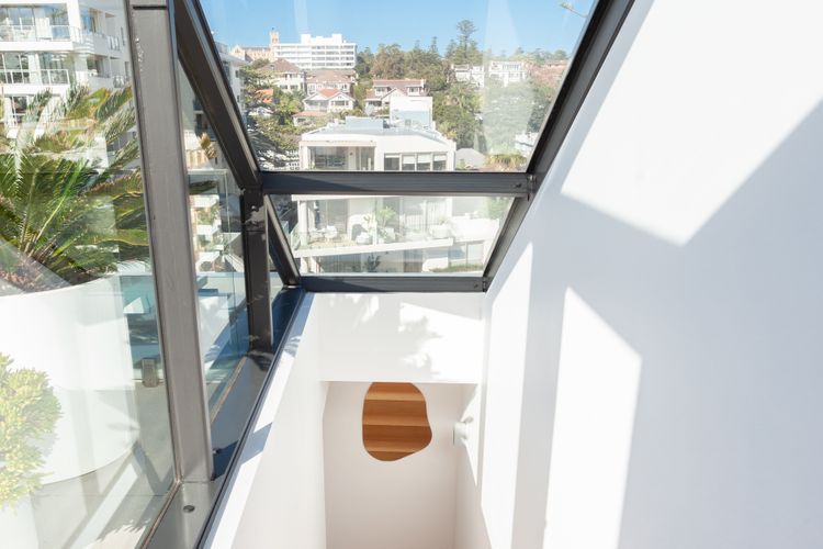 Penthouse Paradise, Manly Beach IH