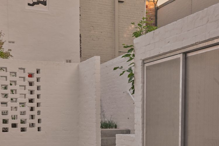 Riley House, Surry Hills ISYD