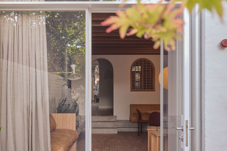 Riley House, Surry Hills ISYD