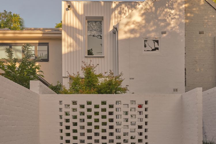 Riley House, Surry Hills ISYD