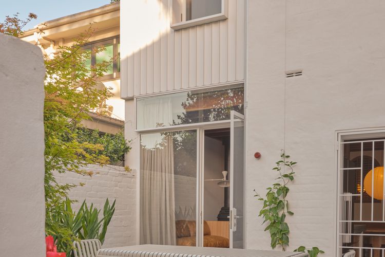 Riley House, Surry Hills ISYD