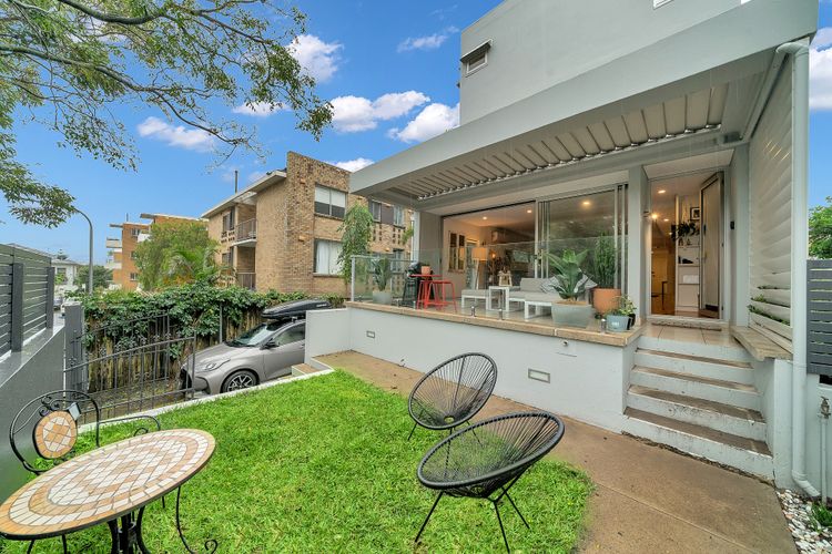 Salty Oasis, Bondi Beach ISYD