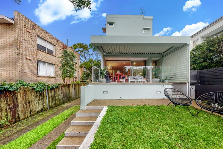 Salty Oasis, Bondi Beach ISYD