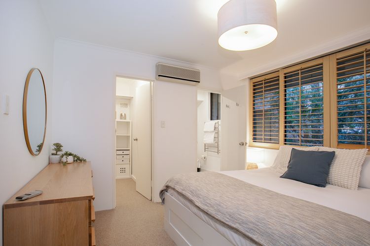 Tewkesbury Courtyard, Darlinghurst I90