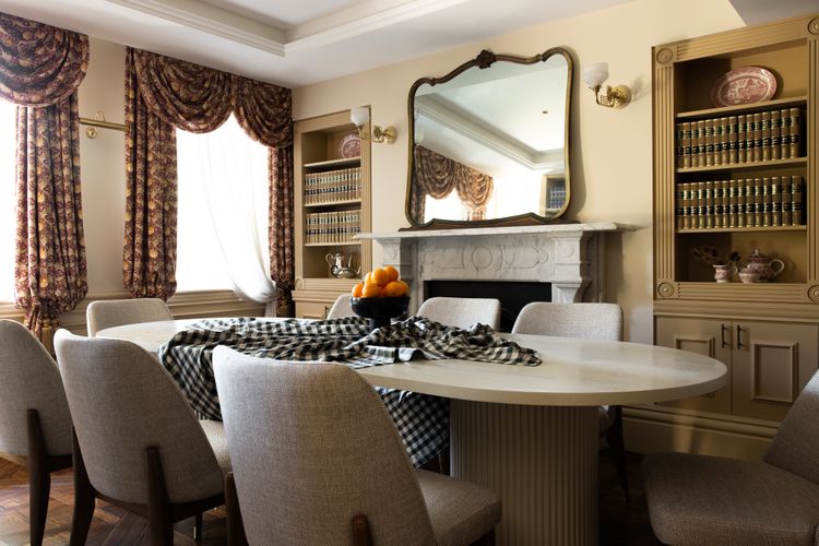 Darling Manor IBO