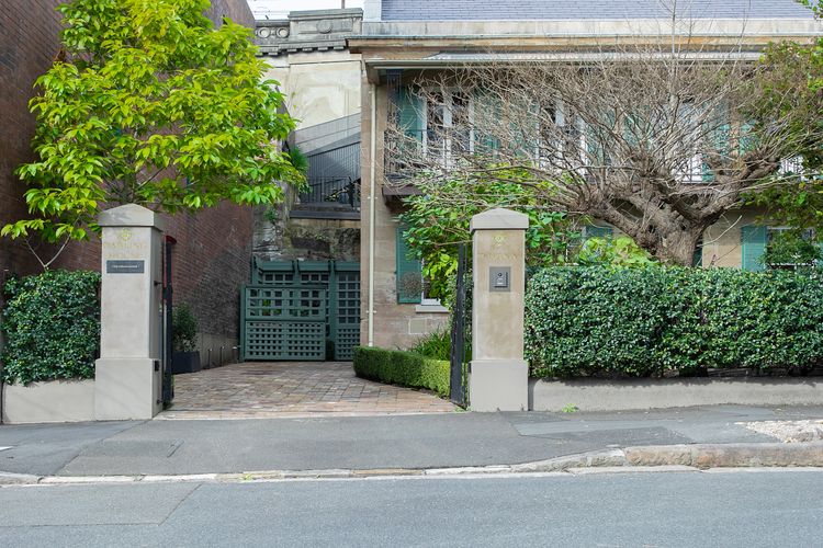 Darling Manor IBO