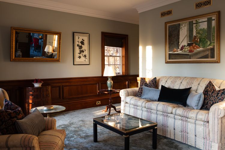 Darling Manor IBO