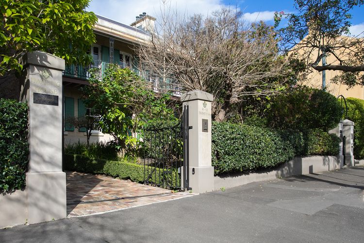 Darling Manor IBO