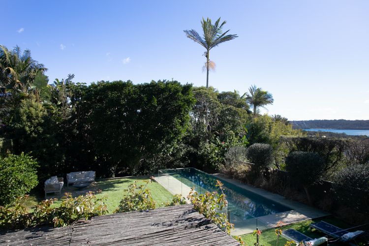 Azure Bliss, Vaucluse IH7