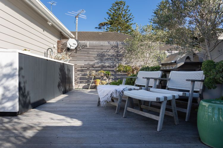 Breezy Coast, Coogee IH