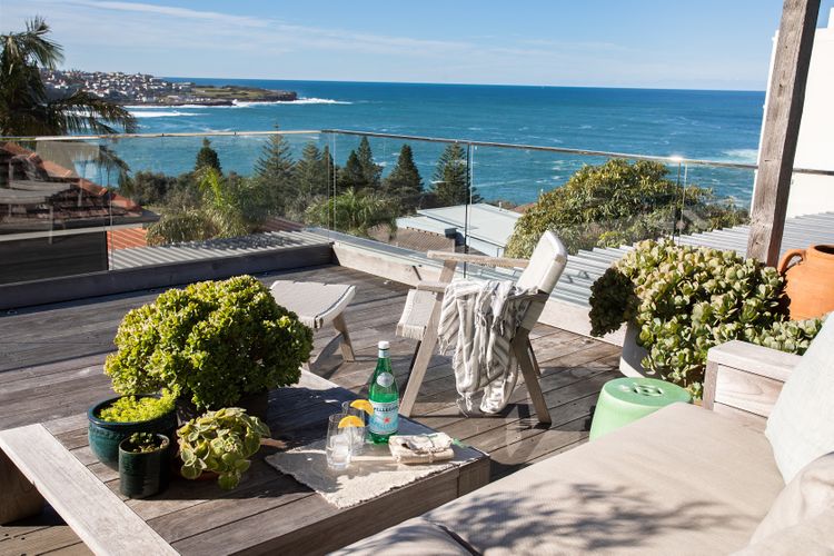Breezy Coast, Coogee IH