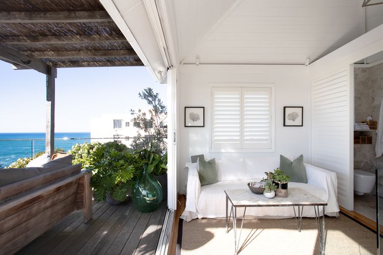Breezy Coast, Coogee IH