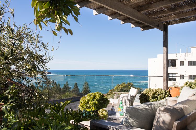 Breezy Coast, Coogee IH