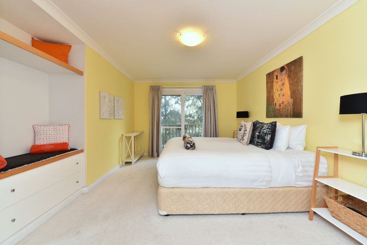 Villa 3br Penivity Villa located within Cypress Lakes Resort