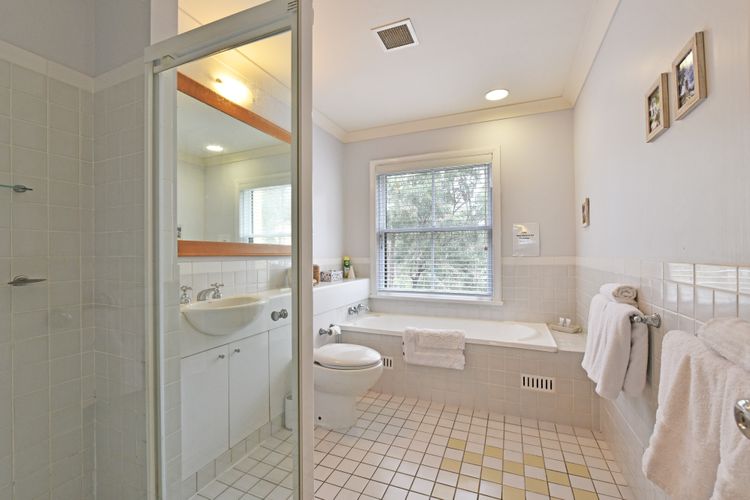 Villa 3br Penivity Villa located within Cypress Lakes Resort