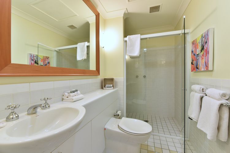 Villa 3br Penivity Villa located within Cypress Lakes Resort