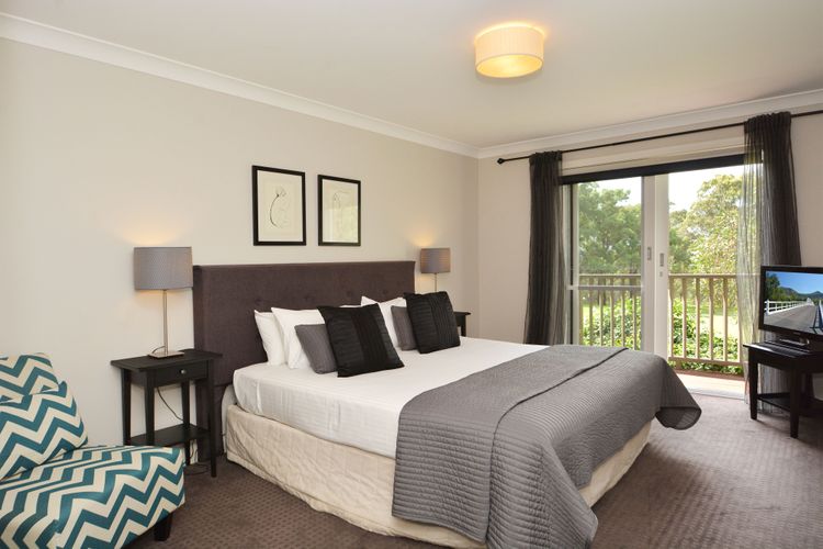 Villa 2br Pokolbin Villa located within Cypress Lakes Resort