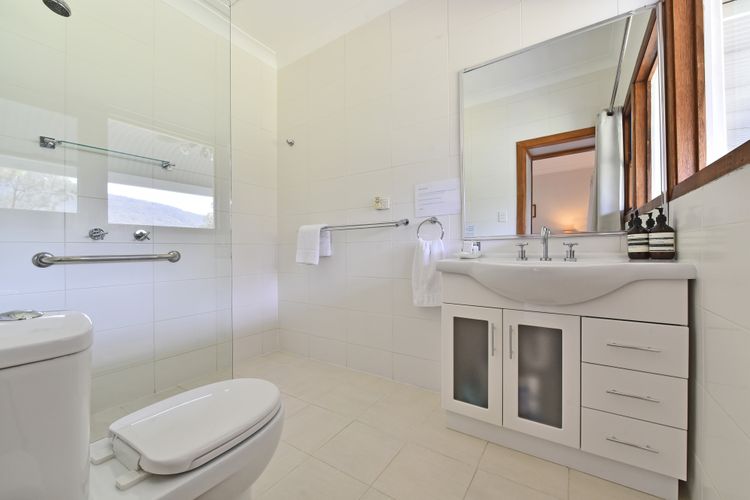 La Sila Homestead on Marrowbone – cutest cottage in the Hunter with killer views