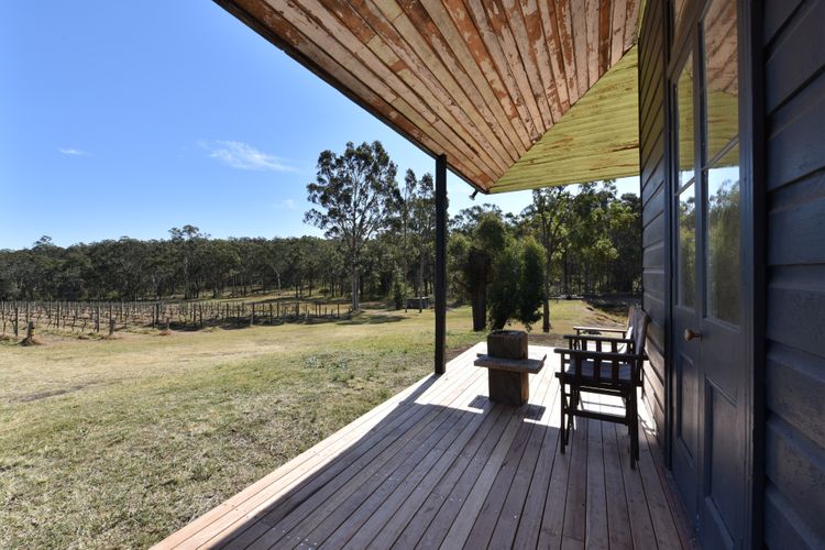 The Parson’s Vineyard Retreat – get amongst the vineyards in a historic home