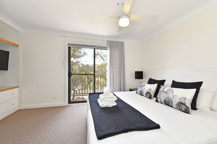 Villa 2br Heafy Lodge Villa located within Cypress Lakes Resort