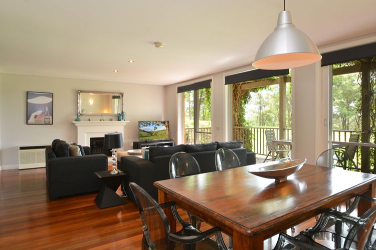 Dodici sleeps 12 Villas located within Cypress Lakes Resort