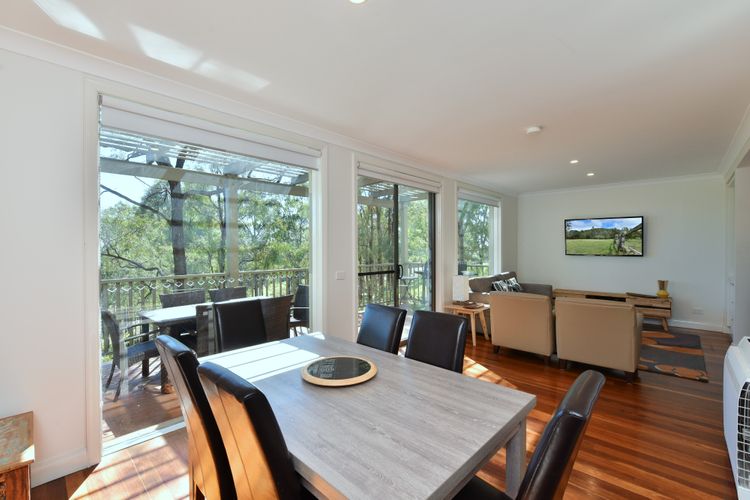 Dodici sleeps 12 Villas located within Cypress Lakes Resort
