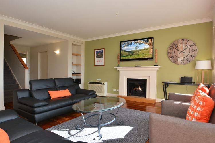 Dodici sleeps 12 Villas located within Cypress Lakes Resort