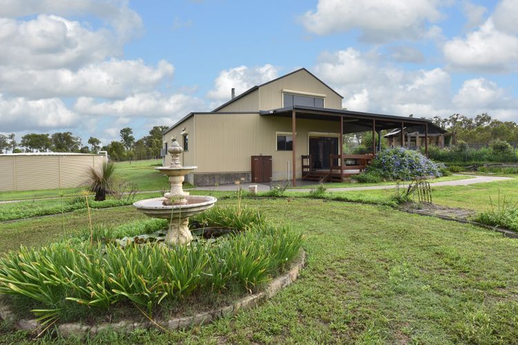 Kelman Cottage – tucked away with pool + views + native wildlife