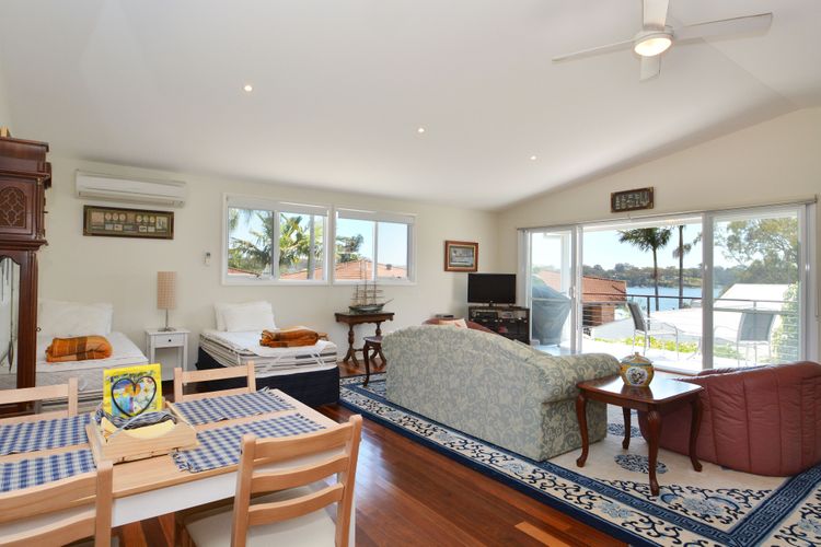 Lake Macquaries’ Edgewater Escape at Morisset Memories