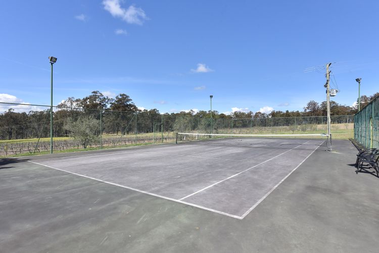 Play tennis with your love ones in this exclusive 