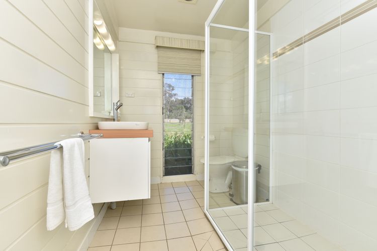 Elegant bathroom with outdoor view 