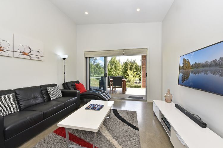 Ironbark Hill Villa 5 – Vermentino