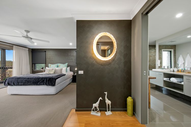 Lilies Luxe Suite on Lovedale with Private Heated Pool 5star ****