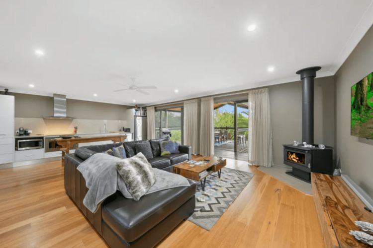 Lilies Luxe Suite on Lovedale with Private Heated Pool 5star ****