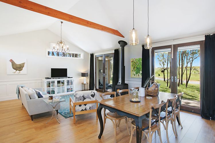 Beautiful countryside cabin with fireplace